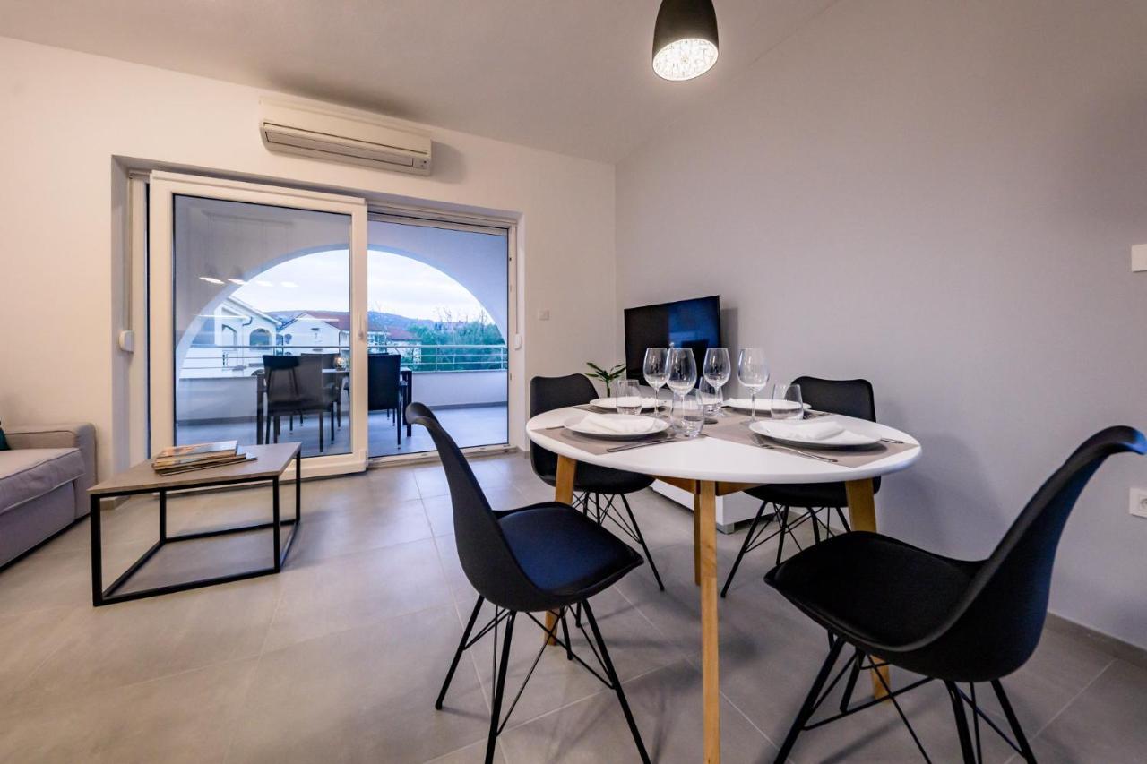 Apartmani Villa Zora Лопар Экстерьер фото