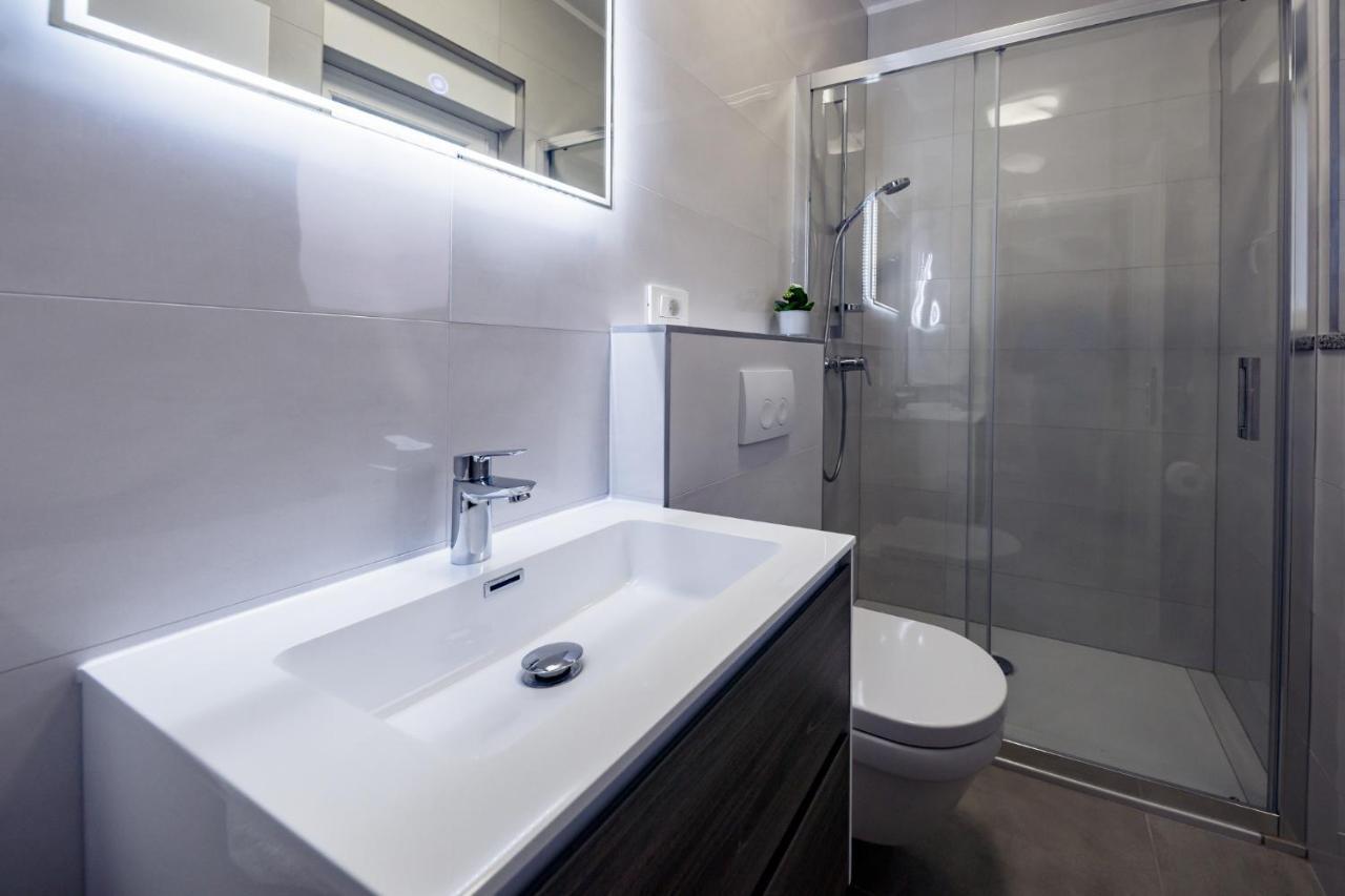 Apartmani Villa Zora Лопар Экстерьер фото